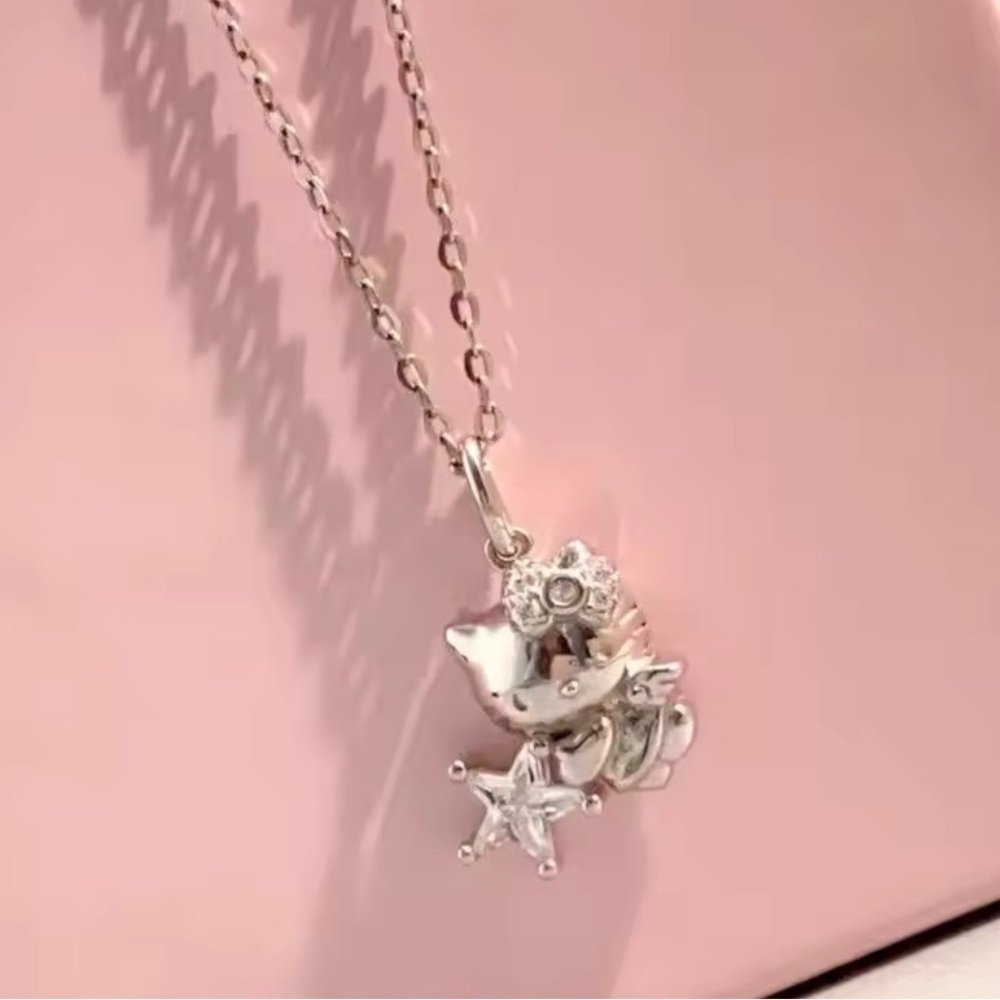 COPY - 925 Sterling Silver Hello Kitty Angel Holding Diamond Star Pendant Neck… - Picture 5 of 8